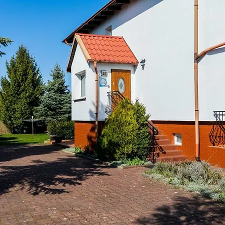 Willa Inga Apartamento Zieleniewo (Kolobrzeg)